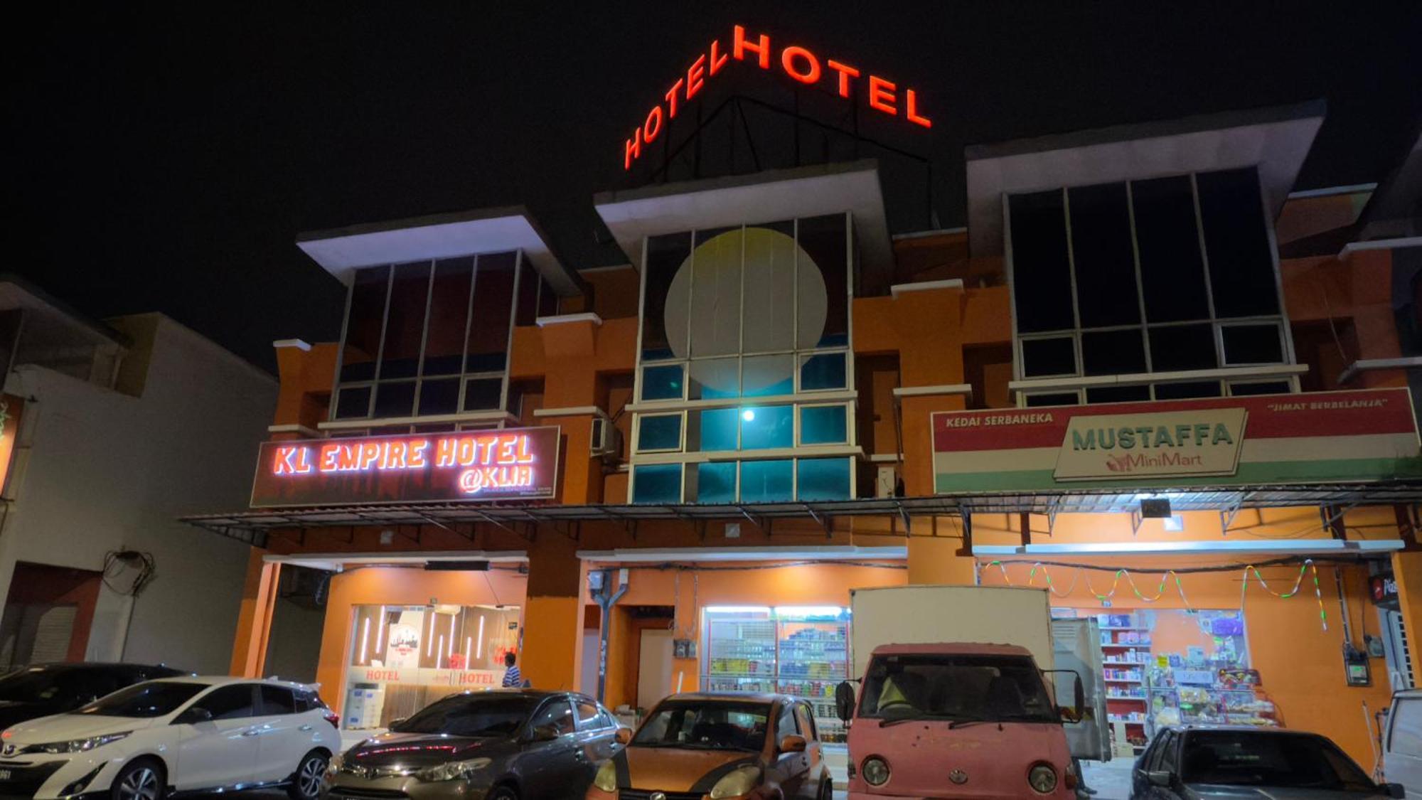 Kl Empire Hotel Klia, Formerly Known As Adiff Palace Klia Sepang Dış mekan fotoğraf