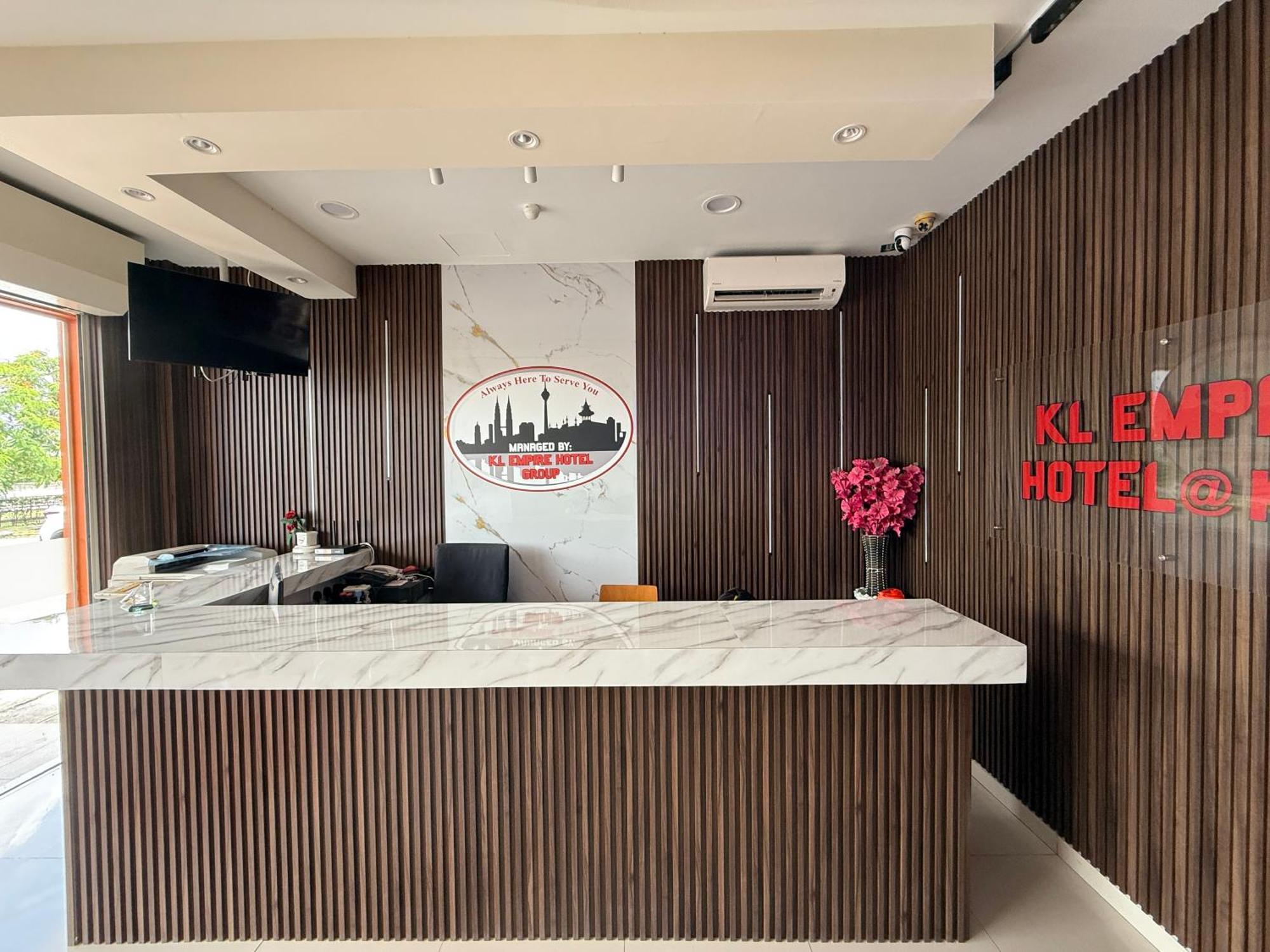 Kl Empire Hotel Klia, Formerly Known As Adiff Palace Klia Sepang Dış mekan fotoğraf